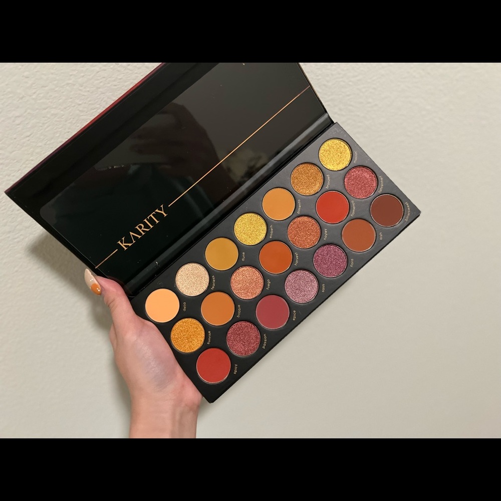Karity Picante Palette